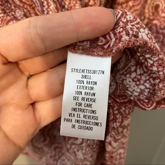 Altar'd State Geometric Off-Shoulder Top Pink. Sz Medium - Picture 7 of 8